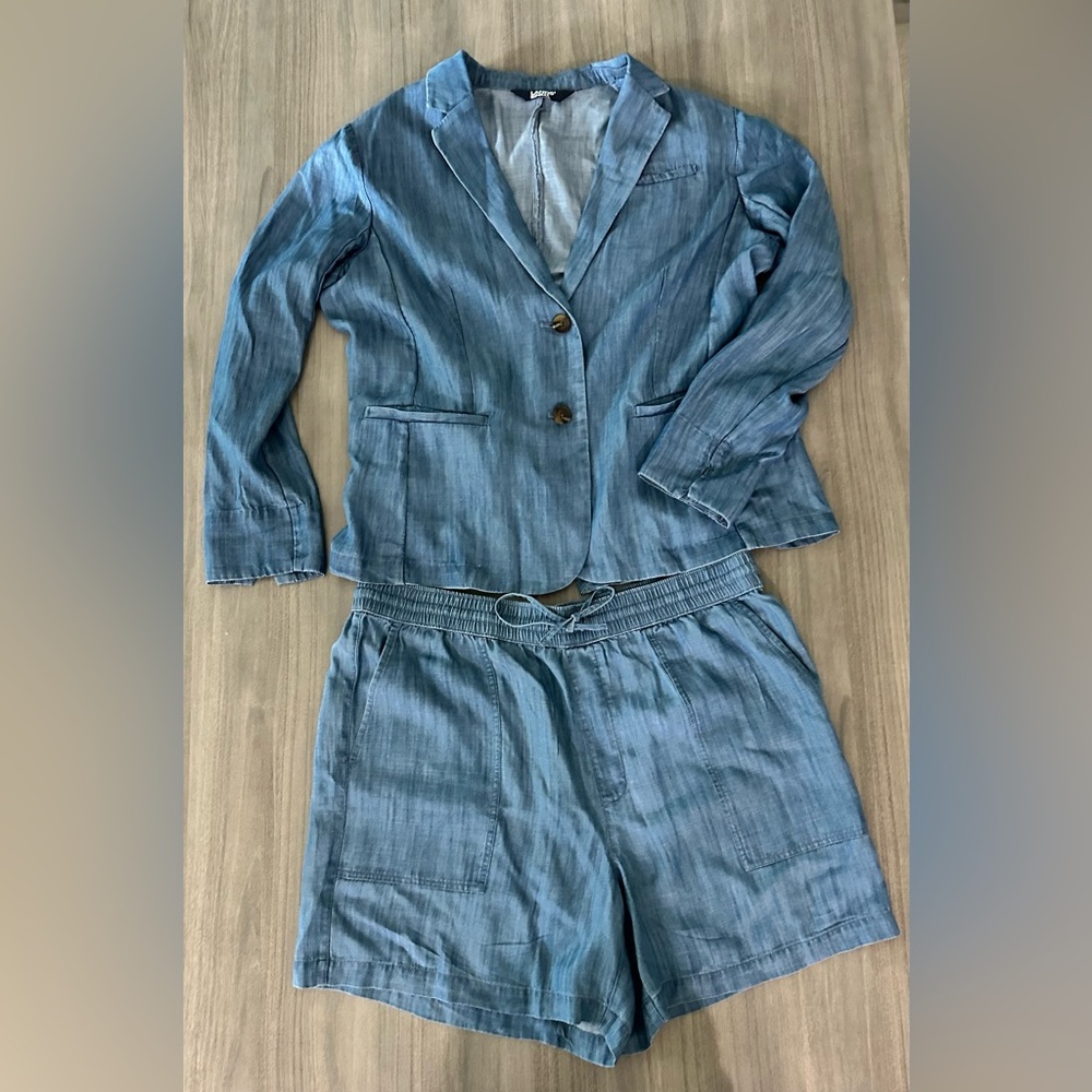 Women's Lightweight Blue Denim Blazer w/ Shorts Set